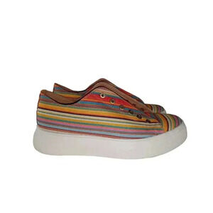Very Volatile Womens Comfort Shoes Multicolor Striped Slip On Hippie Size 7